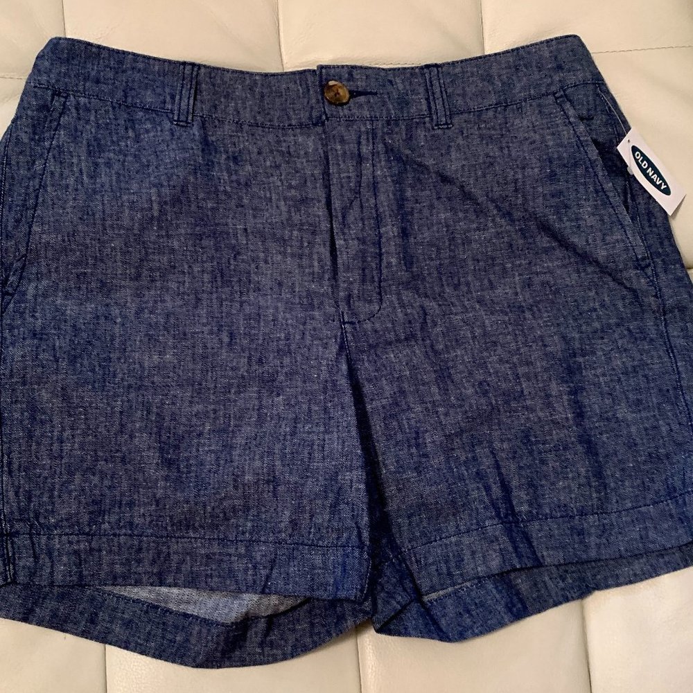 NWT Old Navy High Rise Everyday Shorts Dark Chambray Size 6